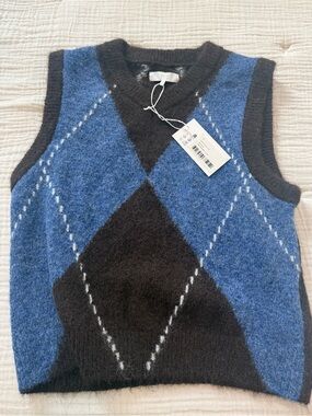 Blue & Black Argyle Sweater Vest - Classic V-Neck Sleeveless Knit